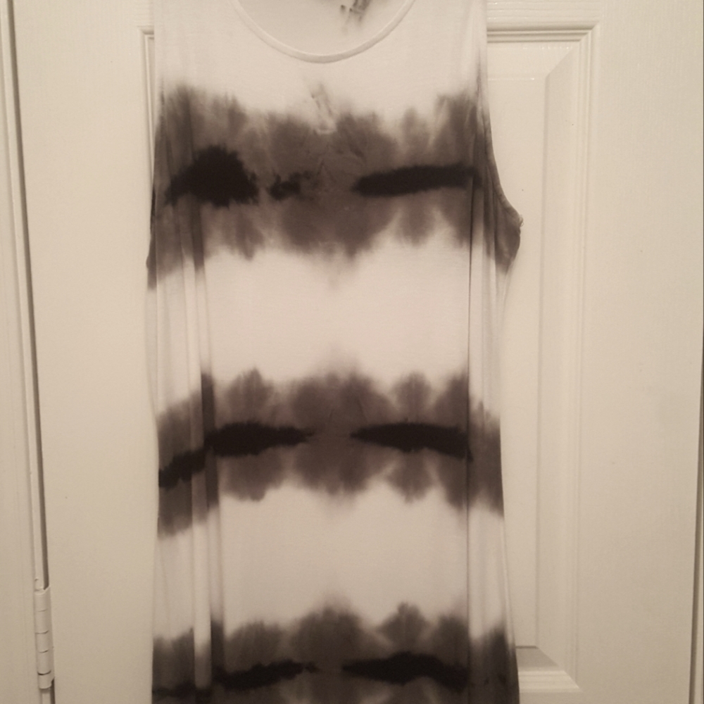 New York and Company Maxi Dress